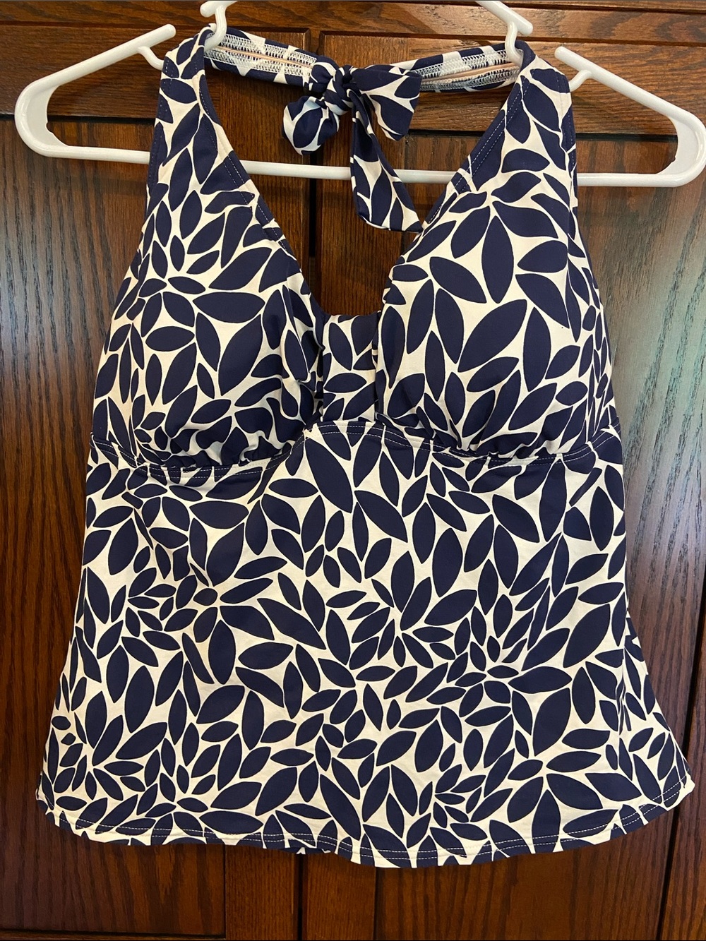 Lands' End White and Navy Leaf Halter Tankini Top